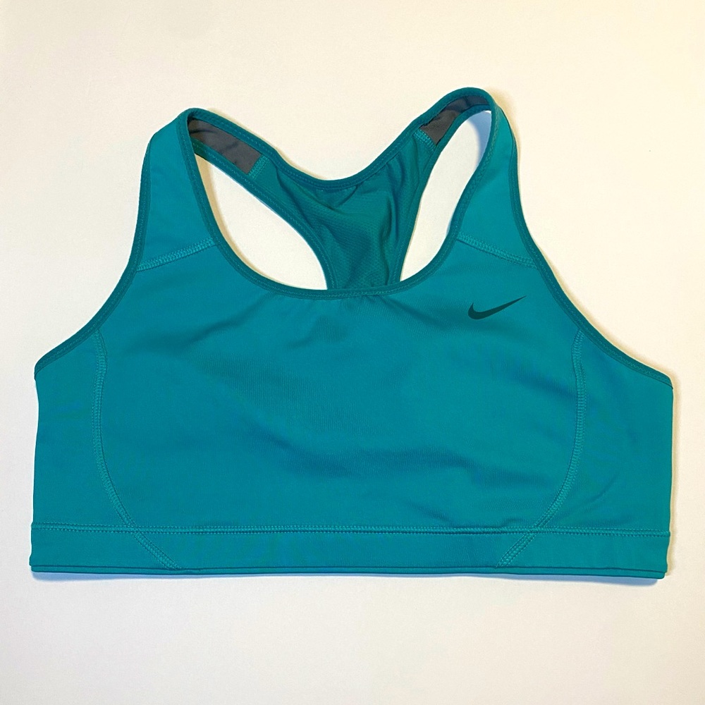 Pre-Owned Women’s Nike Dri - Fit Racerback Sports Bra